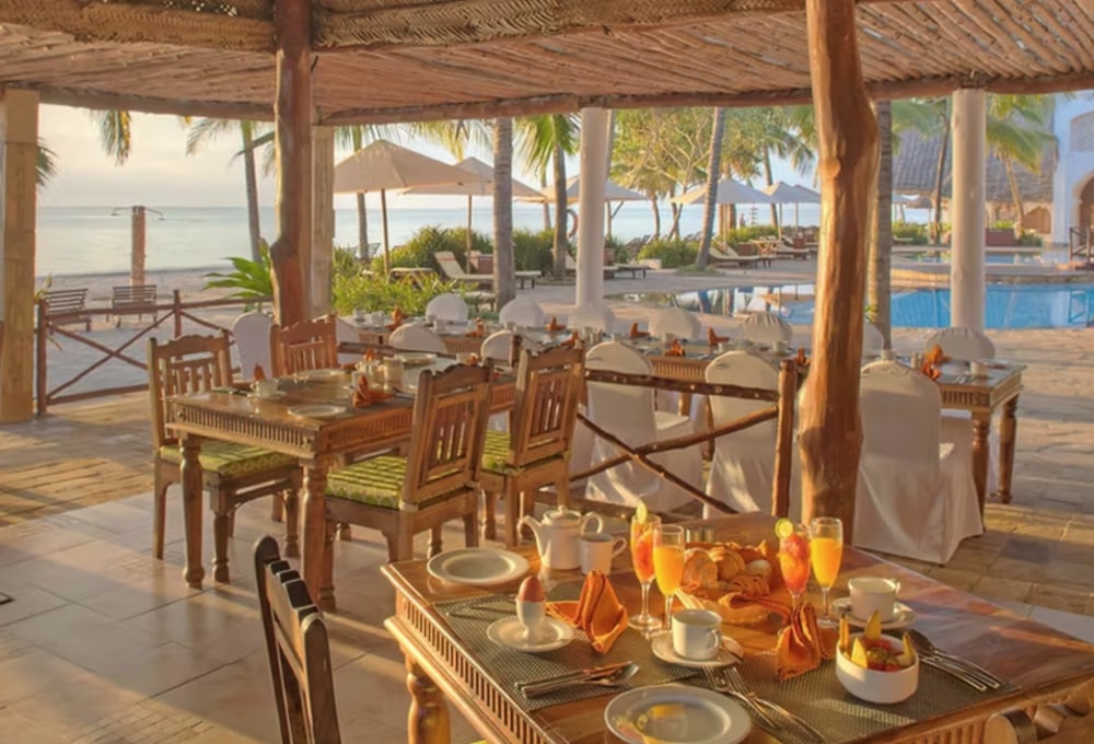 Sultan Sands Island Resort & Spa